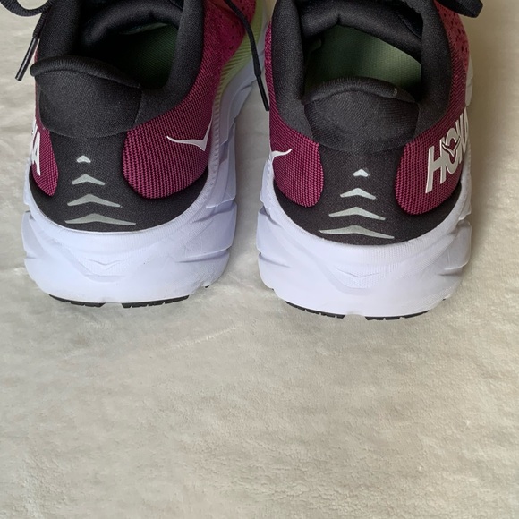 HOKA Clifton 08 Women's Road Running Shoe - Picture 7 of 15